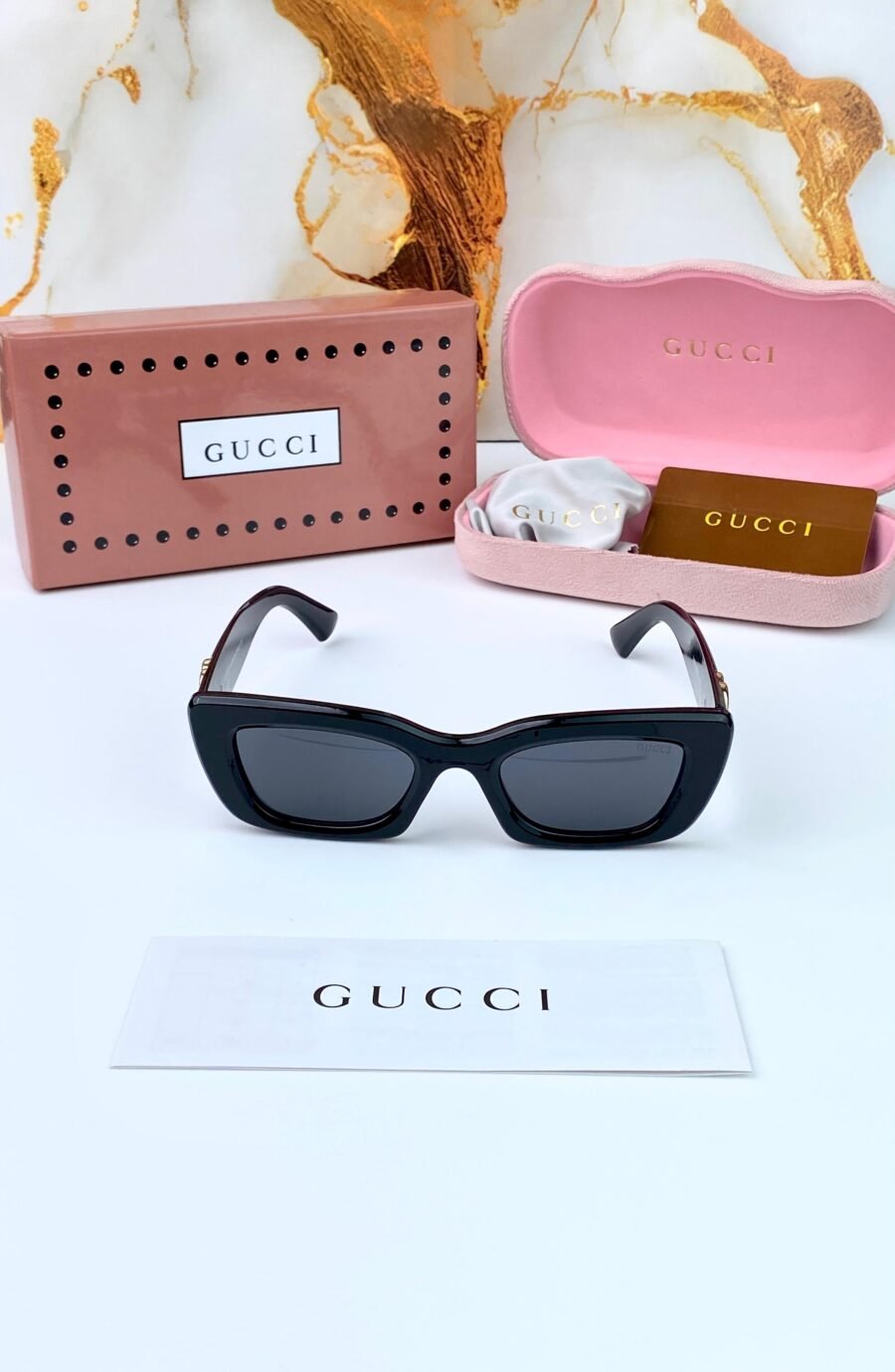 gucci sunglass d
