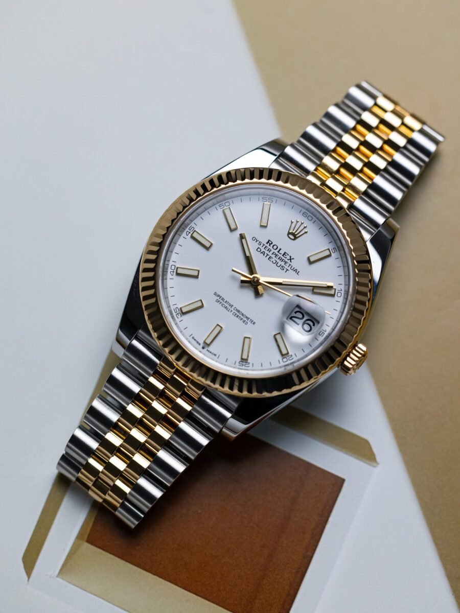 role x oyster perpetual date just 2ton gold white