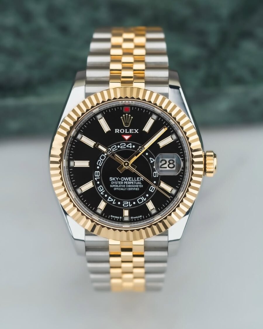 role x oyster perpetual sky dweller 2ton gold black