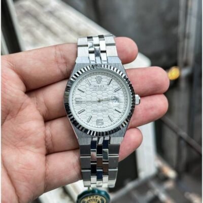 Roleee_x Oyster Perpetual Land Dweller